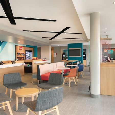 Avid Hotels - Boston Logan Airport - Revere By Ihg Exteriör bild