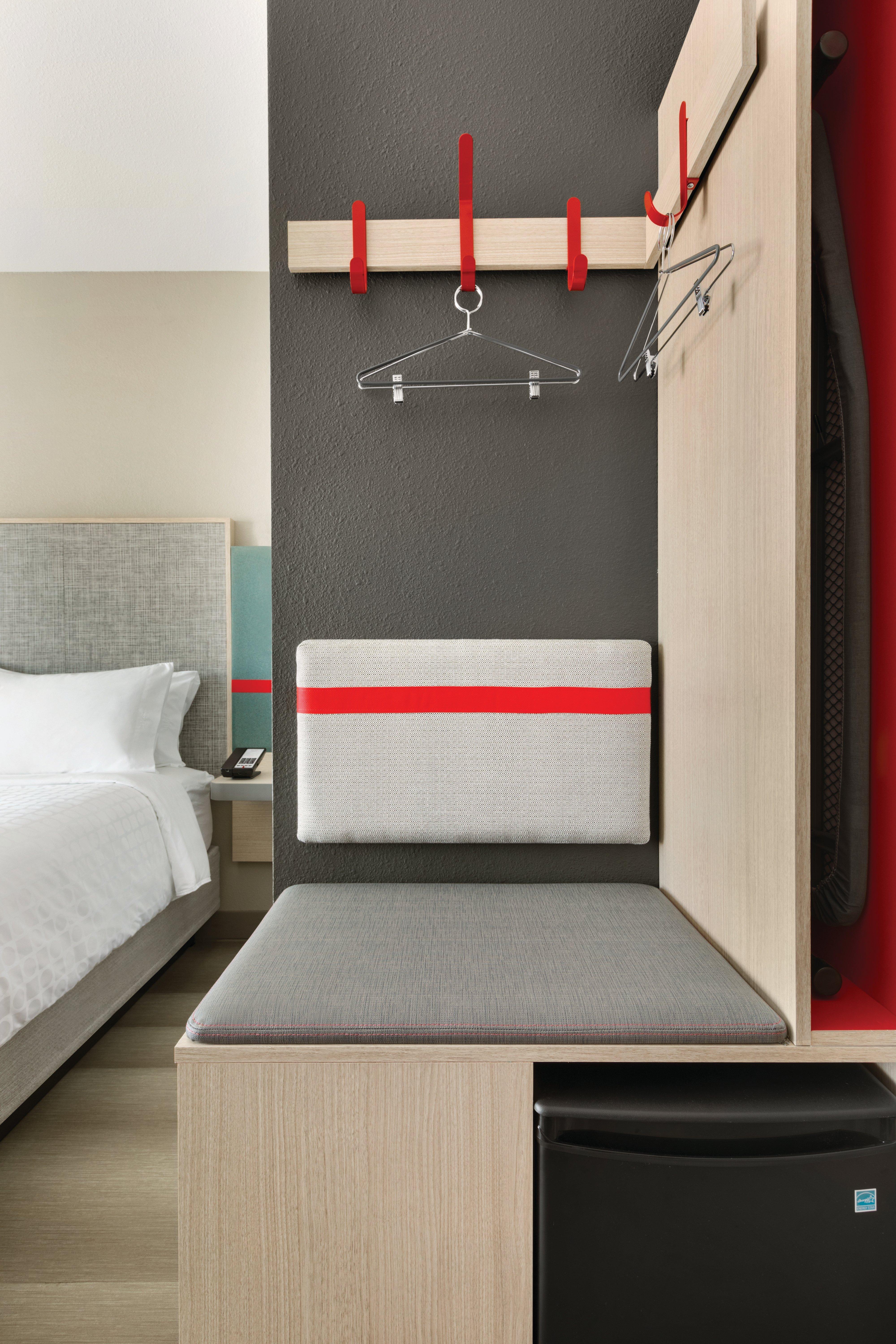 Avid Hotels - Boston Logan Airport - Revere By Ihg Exteriör bild